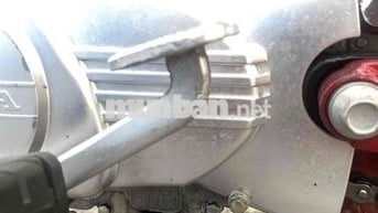 Honda tay côn Đen Đỏ Bạc Xe máy cổ điển