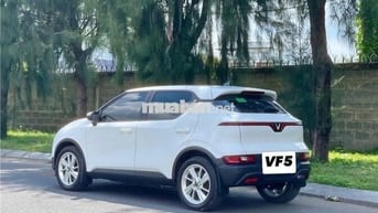 VinFast VF5 Gia Đình