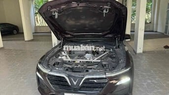 VinFast Lux A2.0 Base 2021 Nâu