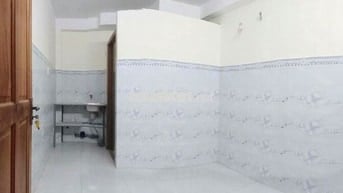 Phòng trọ giá sinh viên, có hầm xe, cửa sổ hướng đường, phòng thoáng