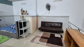 Cho thuê căn hộ dvu 40m², full nội thất, có lối đi và chổ để xe riêng