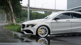 Mercedes-Benz CLA 200 Full-option Xám