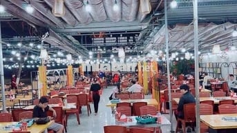 cần sang quán gà nướng cơm lam buffet bò mỹ và hải sản 100 lê đại hanh