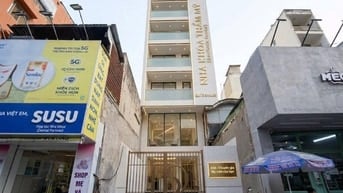 Cho Thuê Nhà 355 Lý Thái Tổ, Phường 9, Quận 10 - Gần 1000m2 Sàn  