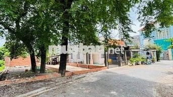 Kẹt tiền tôi chính chủ cần bán gấp lô đất mặt tiền nhựa sát bệnh viện