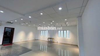 Cần cho thuê nguyên căn hẻm 12 Trần Thiện Chánh. DT: 5 x 20m, 3 lầu.