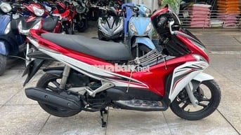 Honda Air Blade 2012 Đỏ trắng đã sử dụng