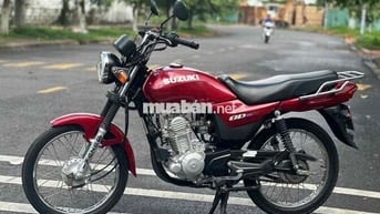 Suzuki GD 2018 côn tay màu Đỏ