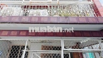 chưa đến 85tr/m2 ở quận 4 , ko dính quy hoạch , quá rẻ so với mặt bằng