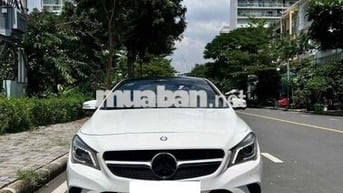 Mercedes-Benz CLA 200 Trắng 5 chỗ