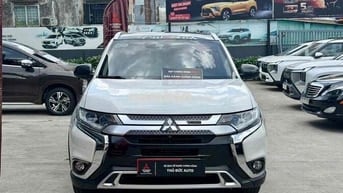 Mitsubishi Outlander CVT 2020 Trắng 33.000 km