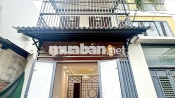 NHÀ 3 PHÒNG NGỦ - GẦN BIỂN - FULL NỘI THẤT - PHÍA BẮC NHA TRANG