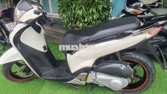 Honda SH 125 Ý 2012 Trắng