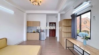 CĂN HỘ DỊCH VỤ CAO CẤP – BAN CÔNG RỘNG – FULL NỘI THẤT | CƯ XÁ BÌNH