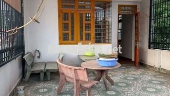 nhà 1 trệt 2 lầu mặt tiền Kinh doanh gần Chợ Tân Long 