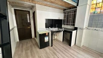 Duplex SIÊU THOÁNG + SÁT VÒNG XOAY LÝ THÁI TỔ - TẦNG 1 FREE XE