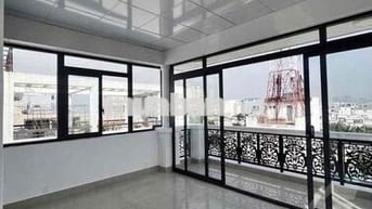 PHÒNG TRỐNG SIÊU RỘNG, BAN CÔNG VIEW ĐẸP CỰC THOÁNG