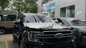Ford Everest Titanium 4x2 Vin 2026 mới 100%