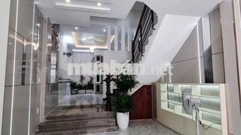 NHÀ ĐẸP KIÊN CỐ – HXH VÀO NHÀ HUỲNH THỊ HAI – 4 TẦNG – NGAY CHỢ HẠT ĐI