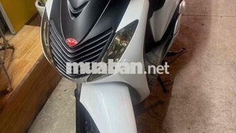 Honda SH150 Trắng đen