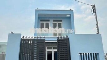 Cho thuê nhà nguyên căn 150m mới xây, gần biển gần núi