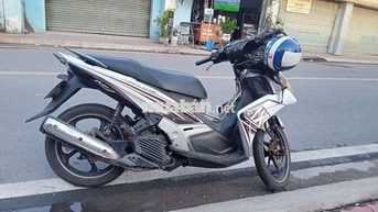 Yamaha Nouvo 2012 Trắng-Đen