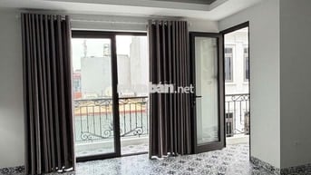 Cho thuê phòng trọ 12/279/Hoàng mai- Nhà mặt phố