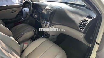 Hyundai Avante 2014 Trắng