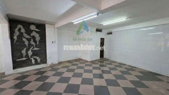 CHO THUÊ MẶT BẰNG 1,5 TẦNG ĐƯỜNG ÔNG ÍCH KHIÊM, 50tr