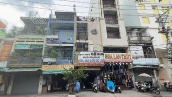 Bán nhà 100m2 - 2 mặt tiền đường Lê Minh Xuân, Tân Bình