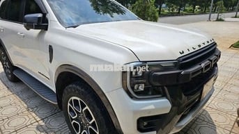 Ford Everest WILDTRAK 2023 4x4 Bi-Turbo Trắng