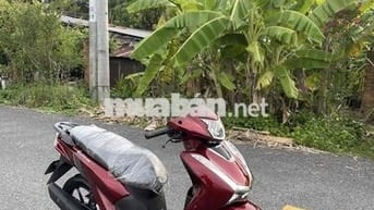 Cần Bán Xe Velia 50cc tay ga đời mới đẹp lướt