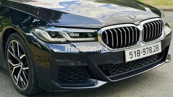 BMW 520i M-Sport 2021 8600 km Đen