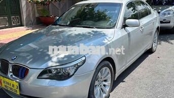 BMW E60 5 Series Bạc 5 chỗ