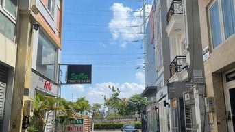 BĐS dòng tiền, DT 4x17m, CN 70m2, HXH sát mặt tiền Phạm Văn Đồng