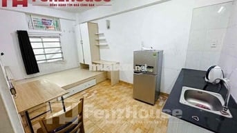 phòng mới full nội thất ở lâm văn bền qua UFM 5p