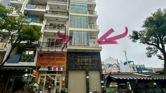 cho thuê nguyên căn mặt tiền trung tâm q10