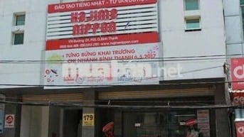 Cho thuê tòa nhà mặt tiền đường Nguyễn Văn Thương
