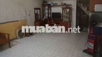 cho thuê nhà nguyên căn, 2 tầng + gác xép + 1 tum, 2 p.ngủ, 2 vs