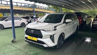 Toyota Veloz CVT 2025 Trắng đã qua sử dụng