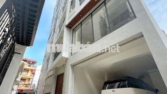 BÁN NHÀ THẠCH BÀN 7 TẦNG THANG MÁY 50M² GARA Ô TÔ FULL NỘI THẤT