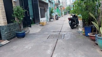 CẦN BÁN GẤP NHÀ ĐƯỜNG THẠCH LAM- TÂN PHÚ