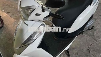 Honda Lead Trắng