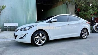 Hyundai Elantra GLS 1.8 Trắng Da 100000 km