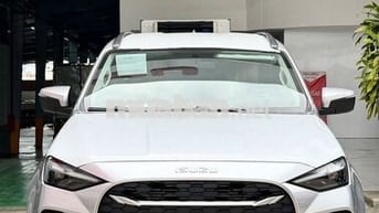 Isuzu Mux B7 plus 2025 Bạc