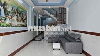 Ngay Trạm Y Tế Phú Lợi, Nhà 1 trệt 1 lầu, 80m2, 950tr, sổ hồng riêng