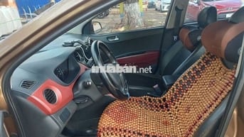 Hyundai Grand i10 Nâu 5 chỗ