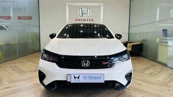 Honda City RS 2025 Trắng 29,000 km. Full Phụ Kiện✅