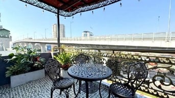 Bán nhà 7 tầng mặt phố Đại La, vị trí đắc địa trung tâm, sầm uất