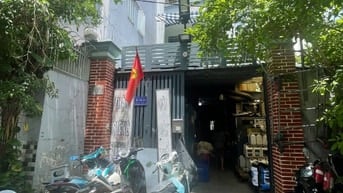 Bán nhà Nguyên Hồng, Bình thạnh, 3 tầng giá 11.5 tỷ